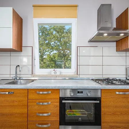 בית נופש Beautiful In Sorici-kanfanar With Kitchen *